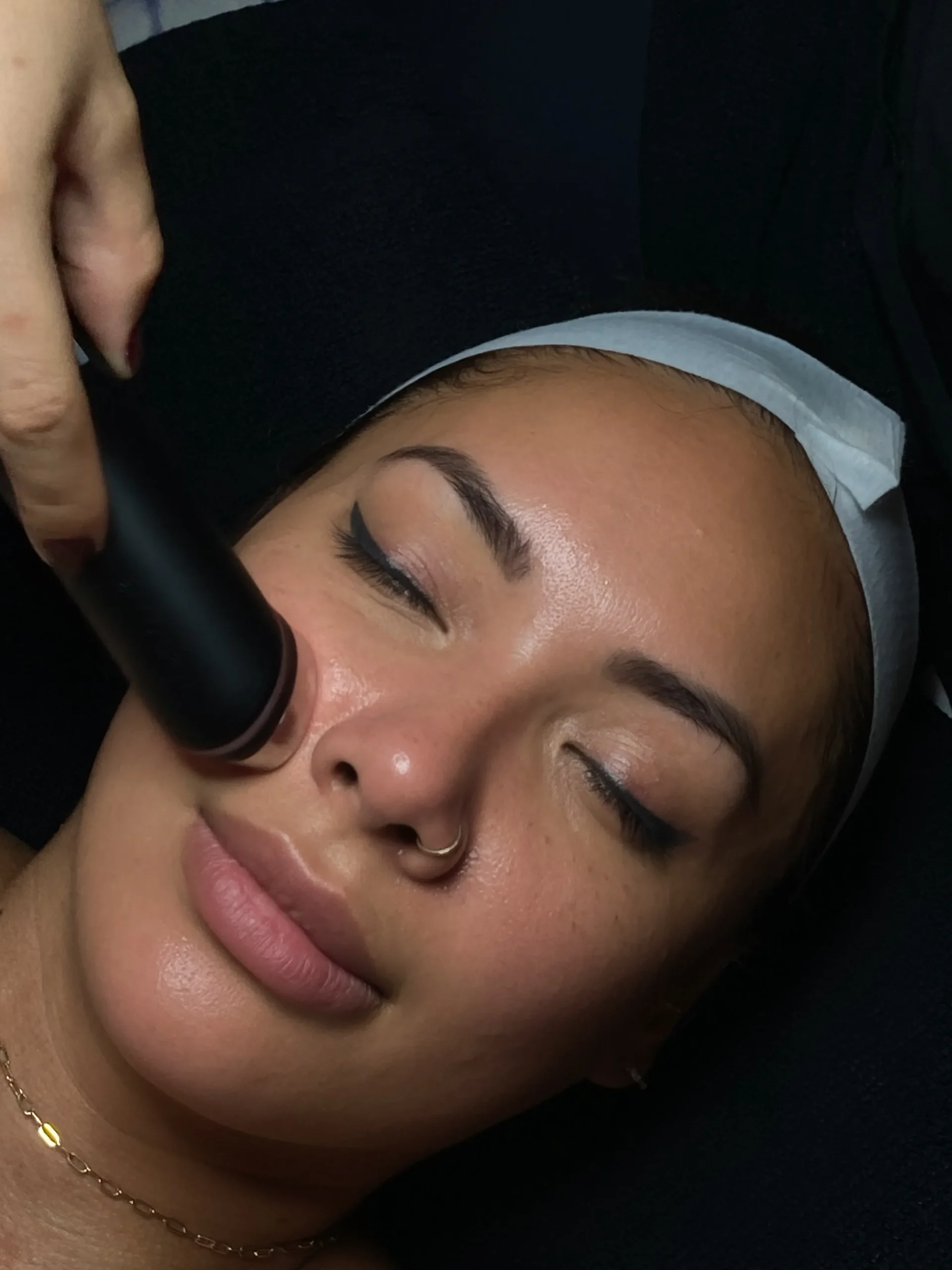 KOREAN GLASS SKIN FACIAL