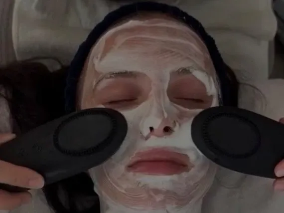 FACIFY X HYDRINITY FACIAL