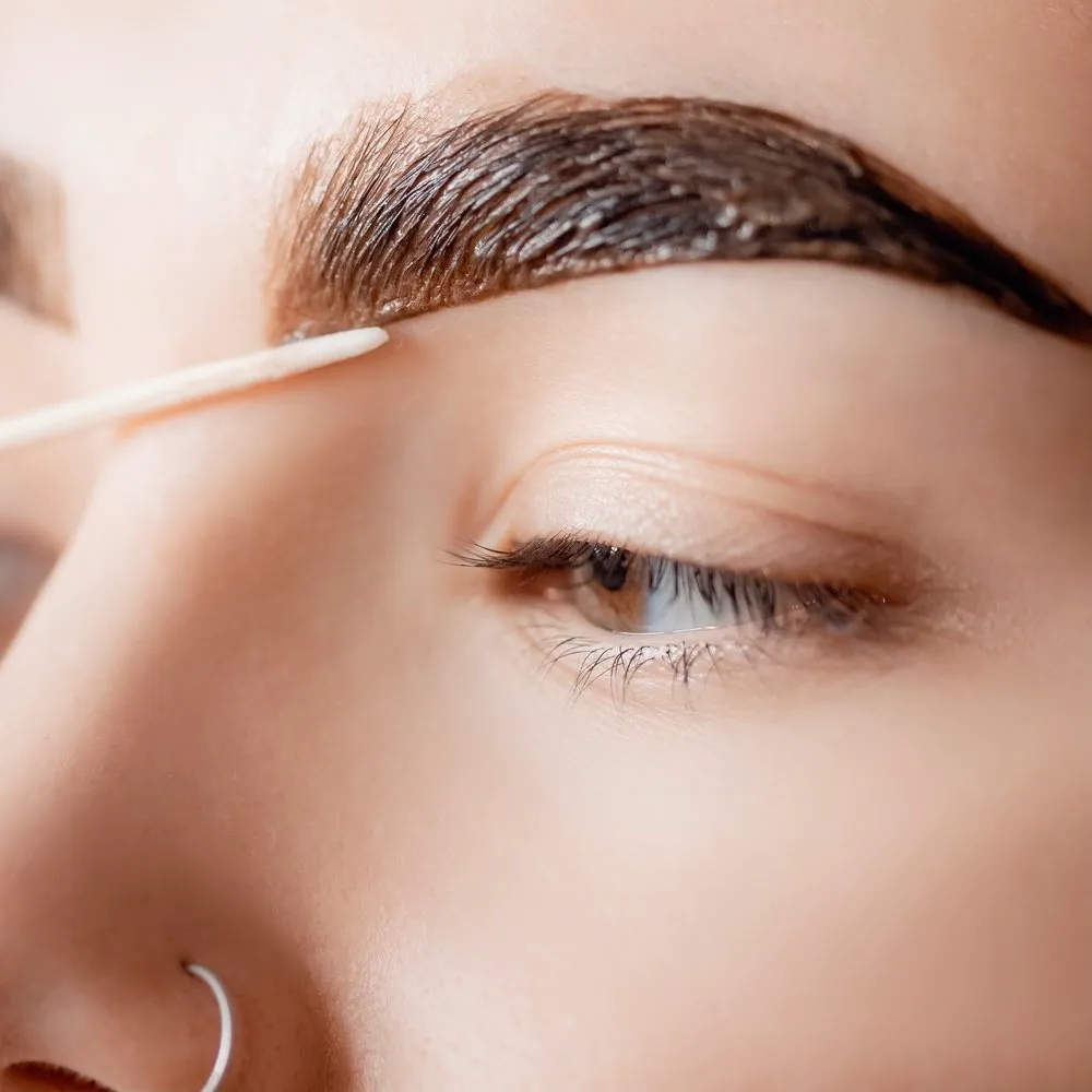 BROW TINTING